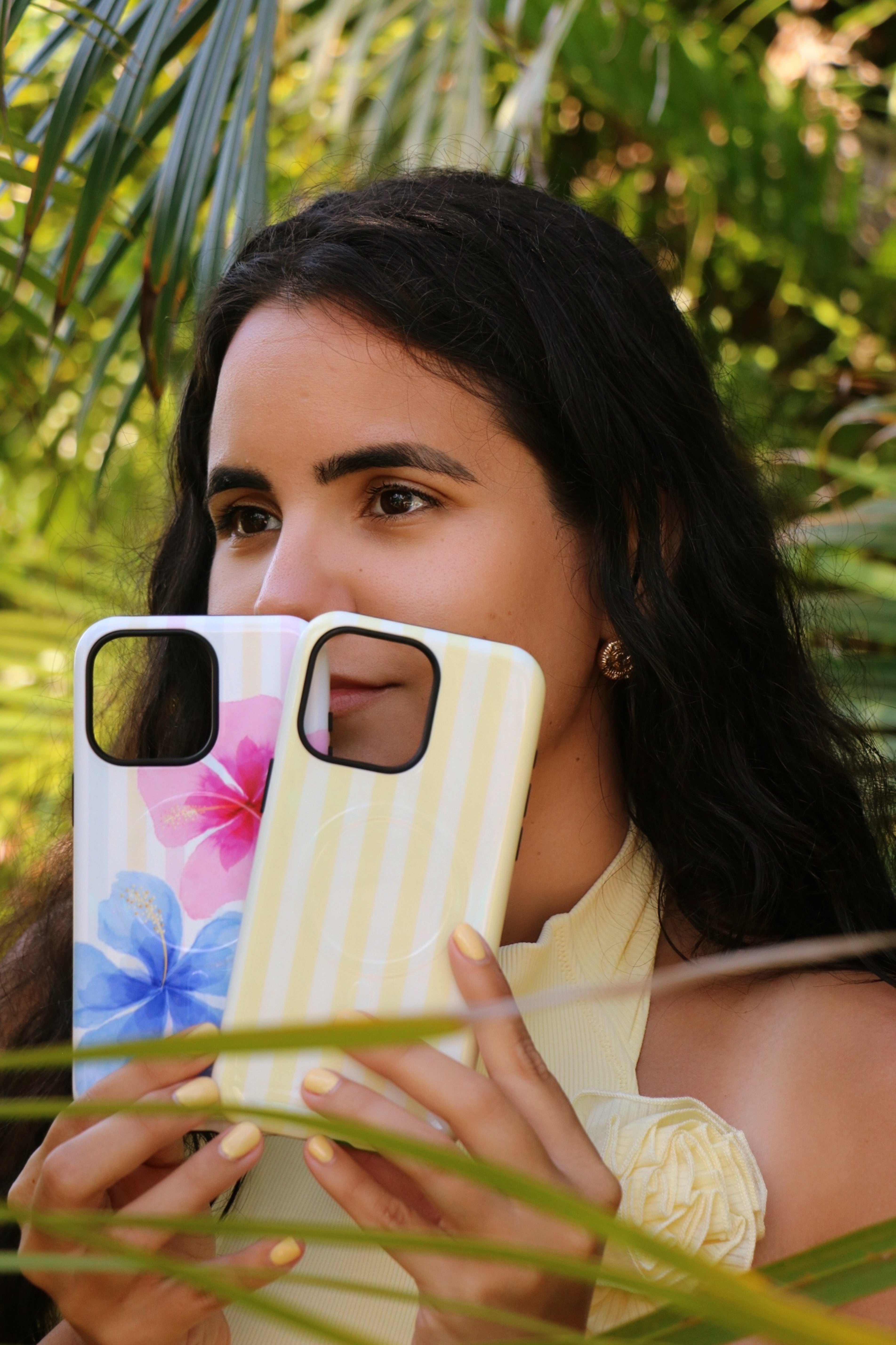 Floral Hibiscus iPhone Case – MagSafe Compatible