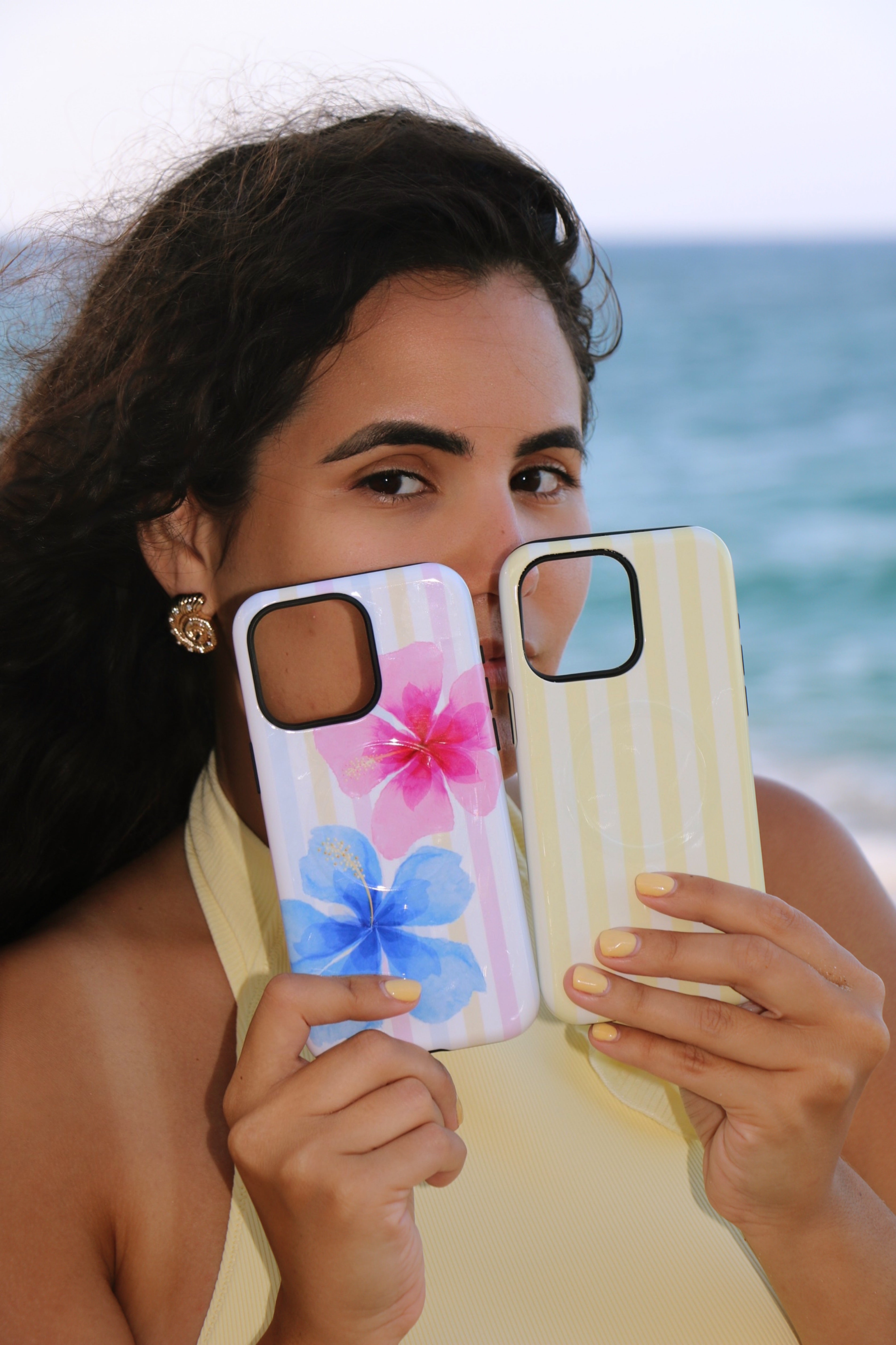 Floral Hibiscus iPhone Case – MagSafe Compatible